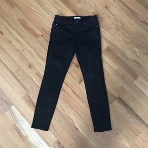Black skinny jeans